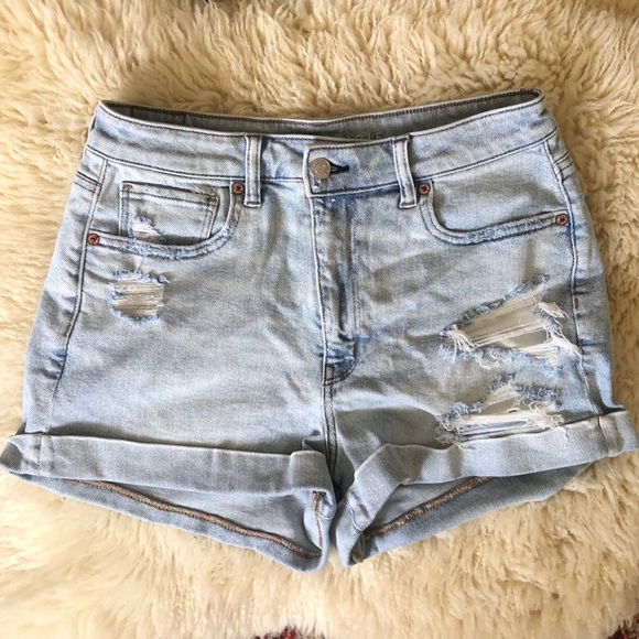 SOLD - American Eagle Stretch Mom Short - Picture 1 of 9